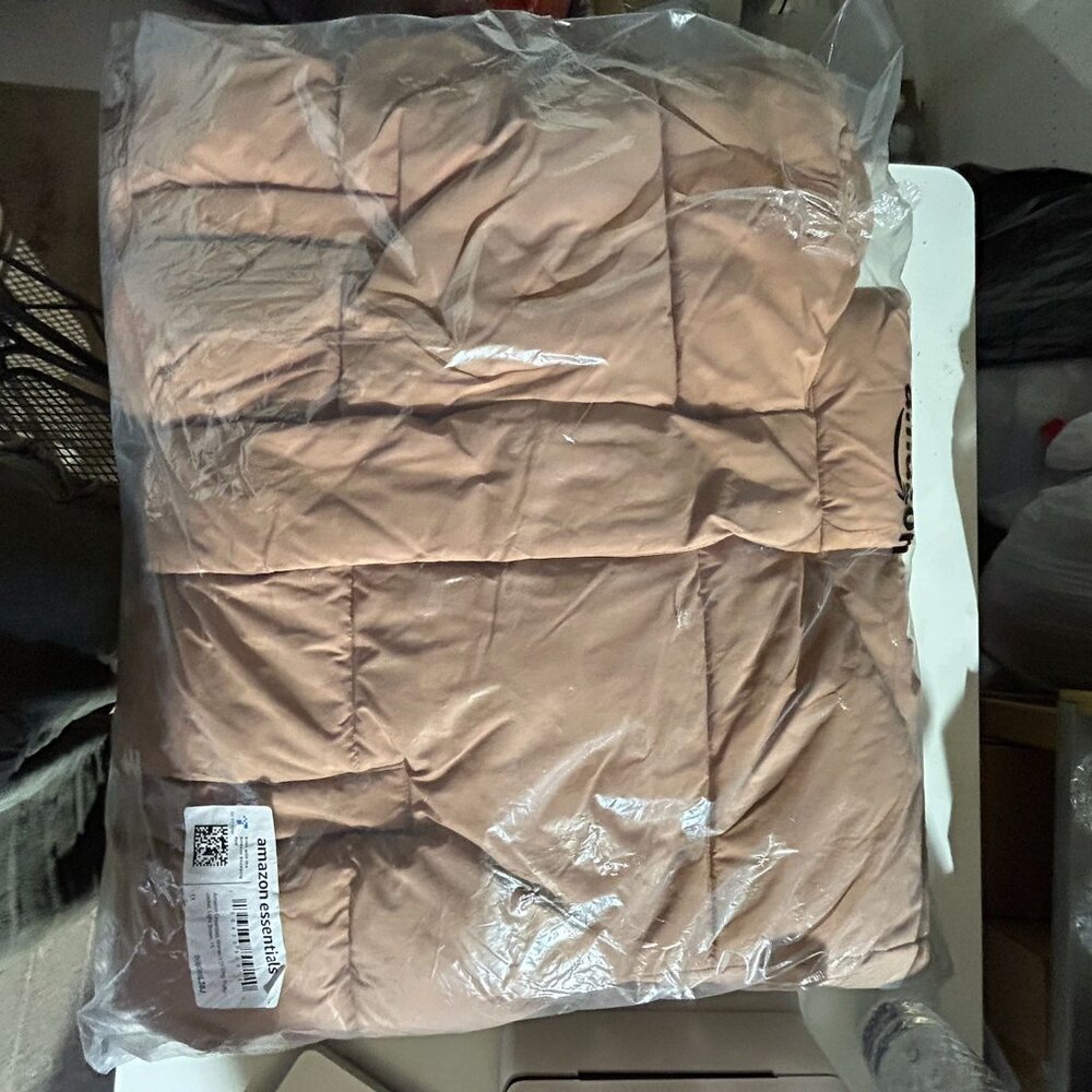 Women’s Cropped Full-Zip Puffer Jacket – Warm, Lightweight Winter Coat - Picture 2 of 2